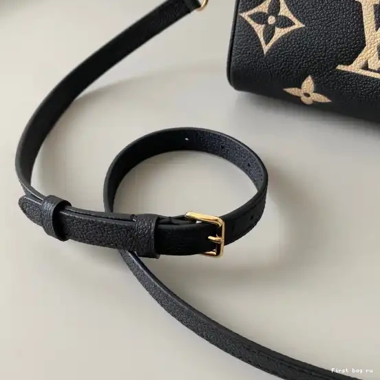 Frstbag ru LOUIS NANO VUITTON SPEEDY 0521